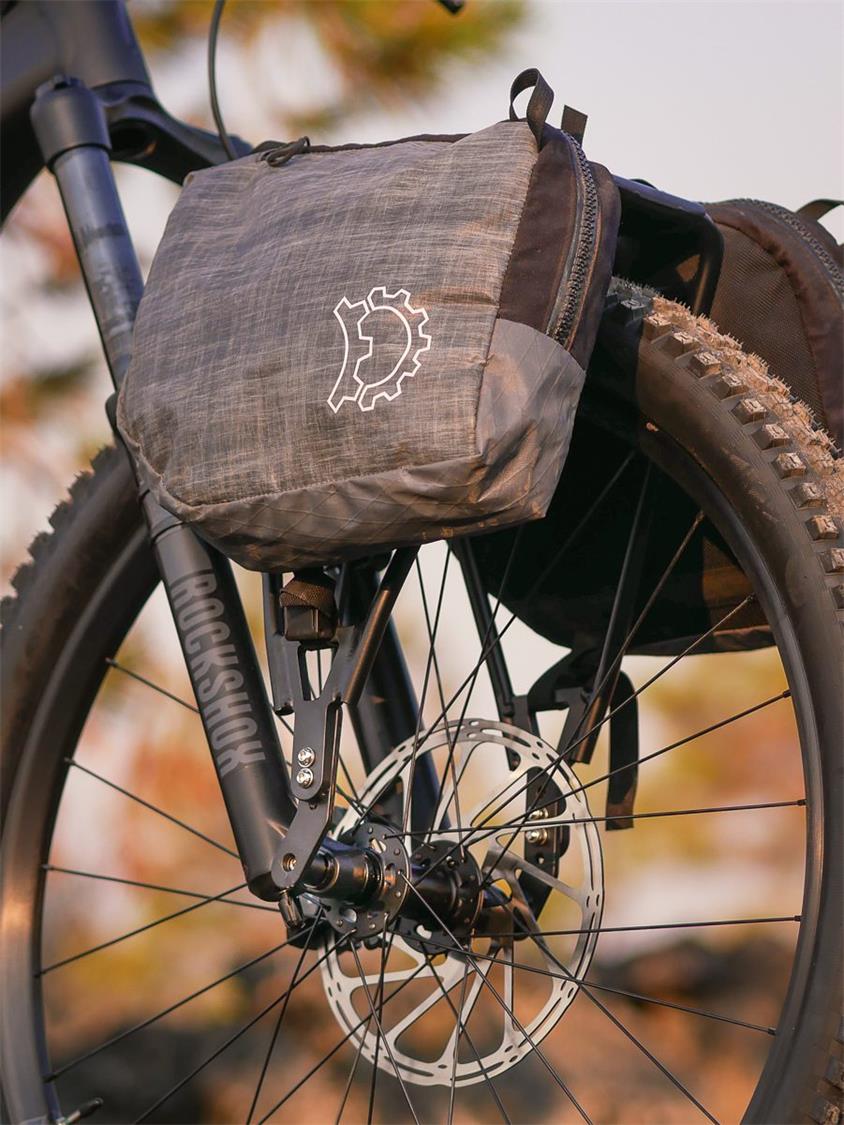 Old Man Mountain - Divide Rack (Universal front/rear mounting)